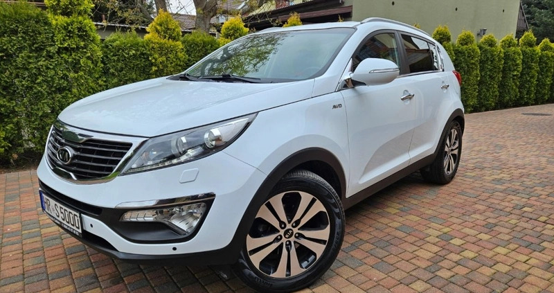 Kia Sportage cena 45999 przebieg: 146000, rok produkcji 2011 z Szczekociny małe 529